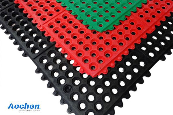Ermüdungsbeständige Gummimatten sind eine ideale Lösung, um Ermüdung zu reduz...