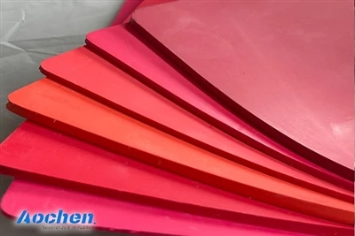 Warum farbige Naturkautschukplatten in industriellen Anwendungen immer belieb...